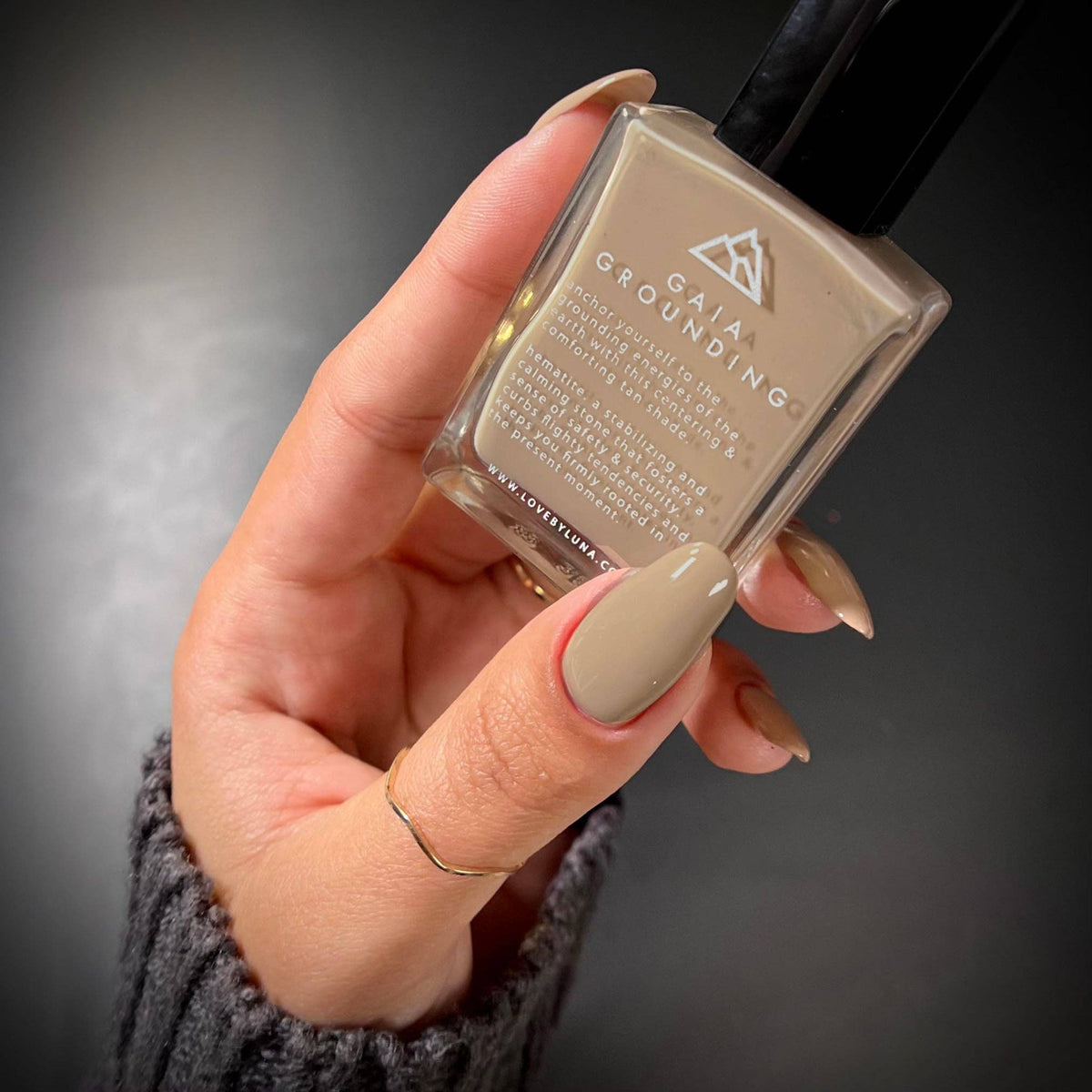 Gaia Grounding Nail Polish